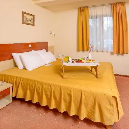 Hotel Lol Et Lola Kluż-Napoka